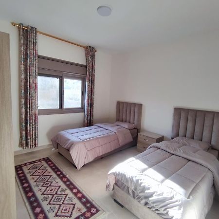 Red Rose City Apartment Wadi Musa Esterno foto