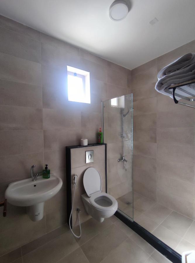 Red Rose City Apartment Wadi Musa Esterno foto